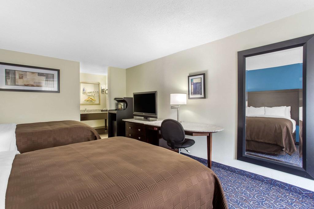 Days Inn And Suites By Wyndham אוקספורד מראה חיצוני תמונה