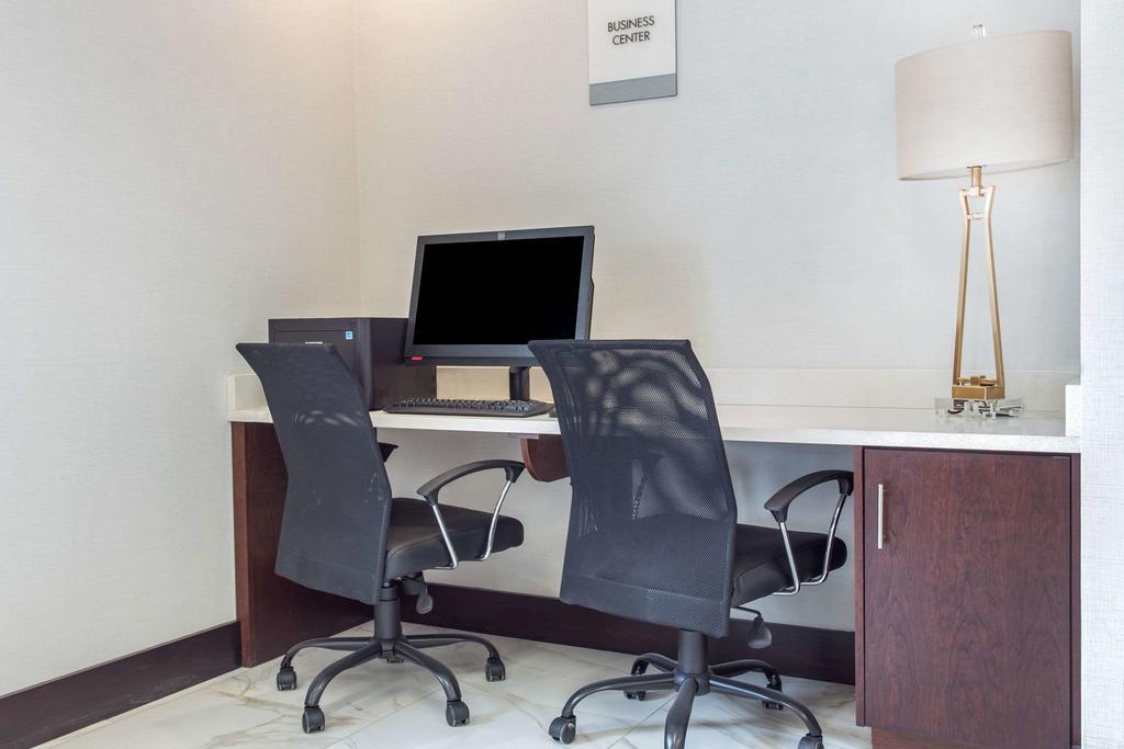 Days Inn And Suites By Wyndham אוקספורד מראה חיצוני תמונה