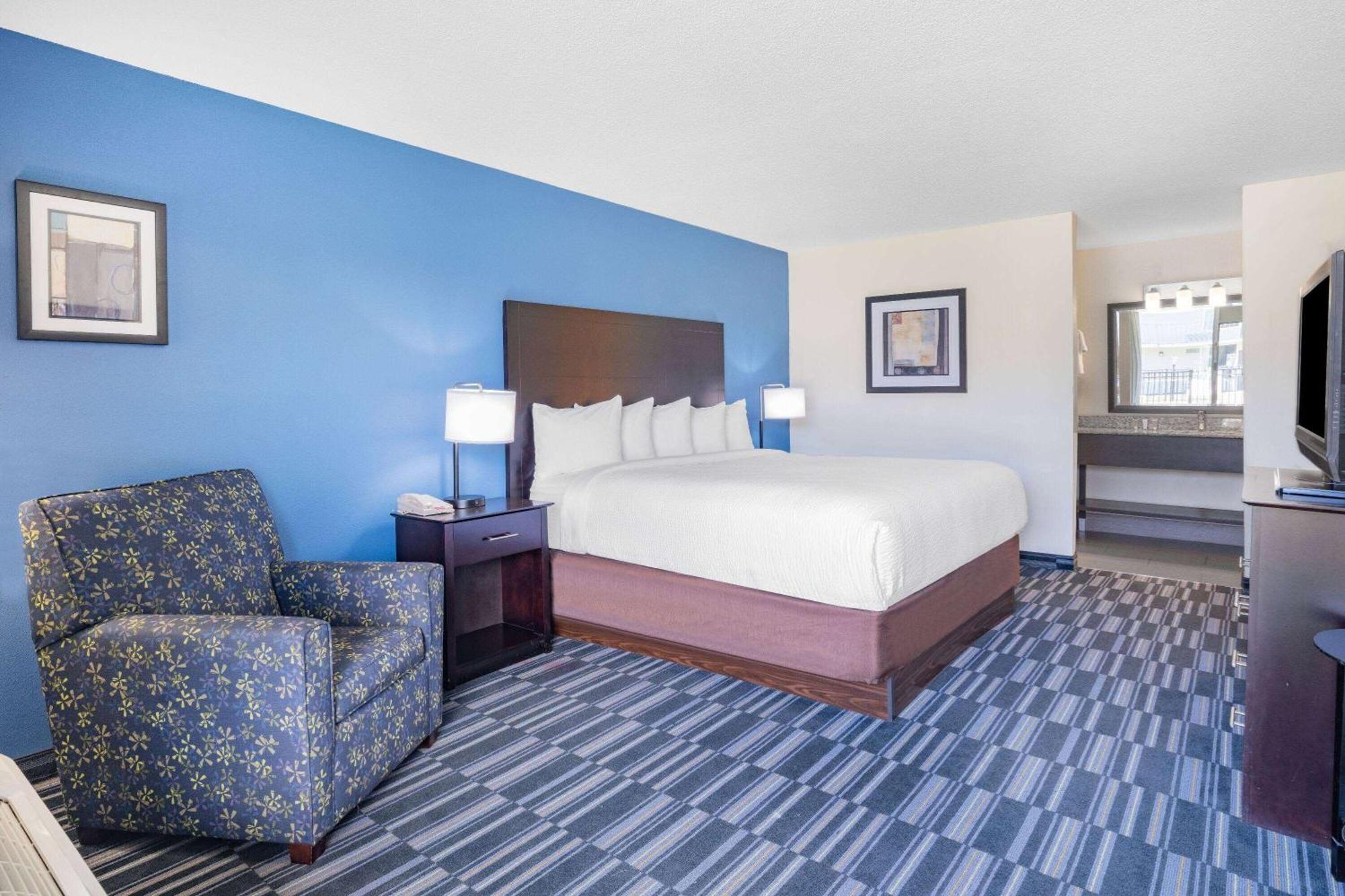 Days Inn And Suites By Wyndham אוקספורד מראה חיצוני תמונה