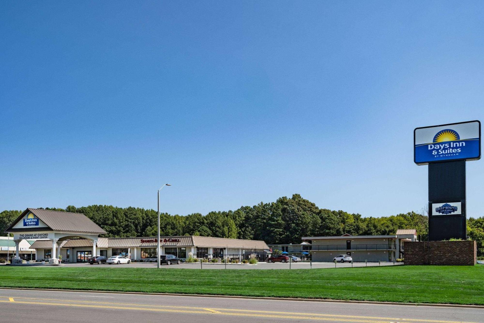 Days Inn And Suites By Wyndham אוקספורד מראה חיצוני תמונה