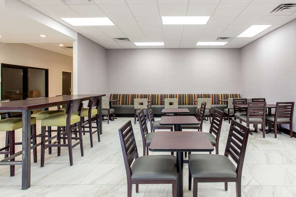Days Inn And Suites By Wyndham אוקספורד מסעדה תמונה